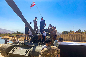 Ahmad Ahdab احمد الاحدب